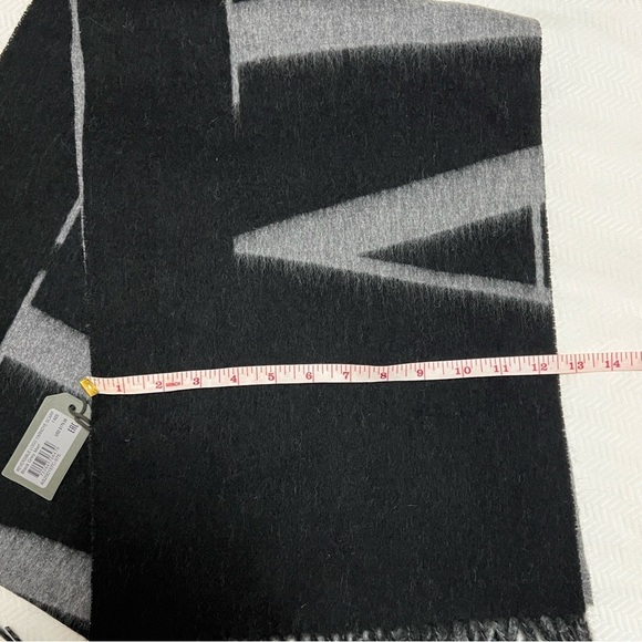 NWT ALLSAINT Dual 100% Wool Scarf in Grey/Black - Picture 7 of 9